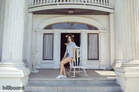 Lana Del Rey / lanadelrey / lanaraybabyx nude photo #0054