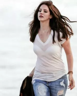 Lana Del Rey / lanadelrey / lanaraybabyx nude photo #0207