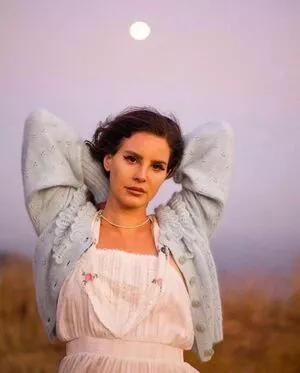 Lana Del Rey / lanadelrey / lanaraybabyx nude photo #0240