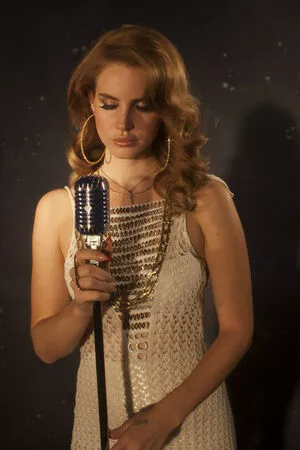 Lana Del Rey / lanadelrey / lanaraybabyx nude photo #0308