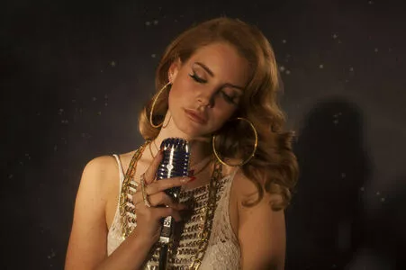 Lana Del Rey / lanadelrey / lanaraybabyx nude photo #0312