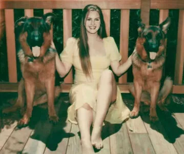 Lana Del Rey / lanadelrey / lanaraybabyx nude photo #0463