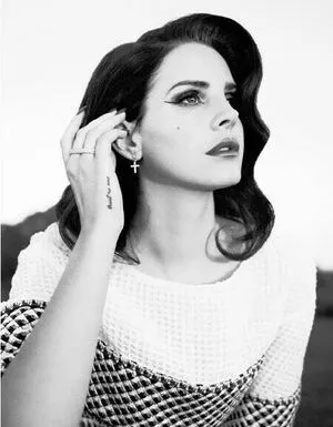 Lana Del Rey / lanadelreypictures / lanaraybabyx nude photo #0725
