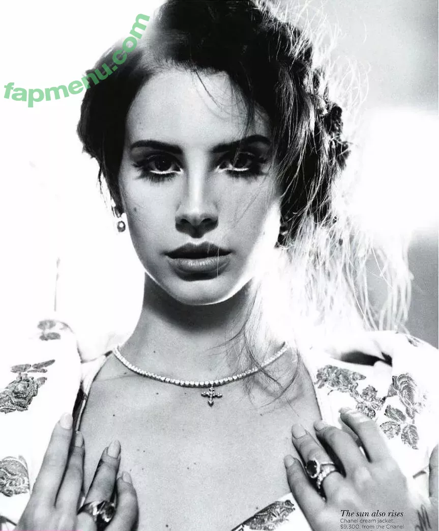Lana Del Rey nude photo #0075 (lanadelrey / lanaraybabyx)