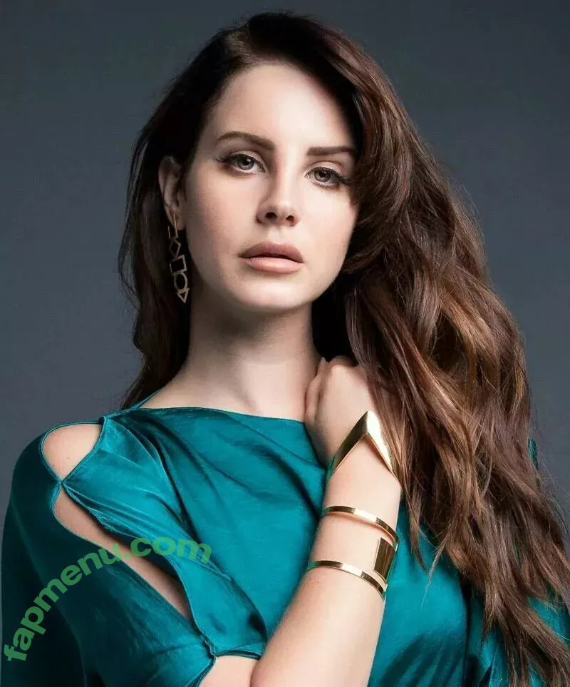 Lana Del Rey nude photo #0077 (lanadelrey / lanaraybabyx)