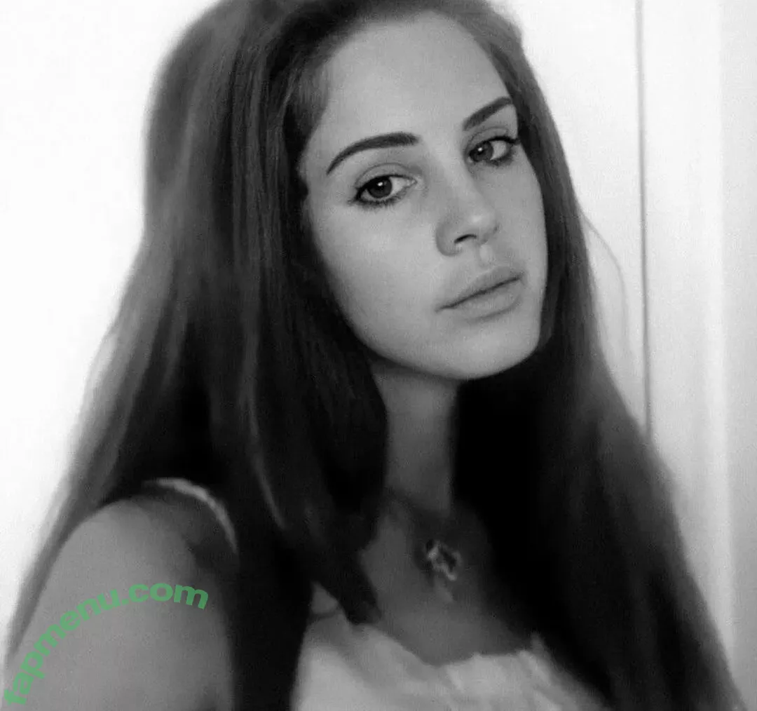Lana Del Rey nude photo #0096 (lanadelreypictures / lanaraybabyx)