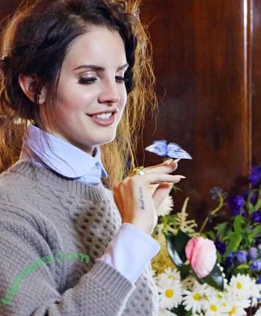 Lana Del Rey nude photo #0104 (lanadelreypictures / lanaraybabyx)