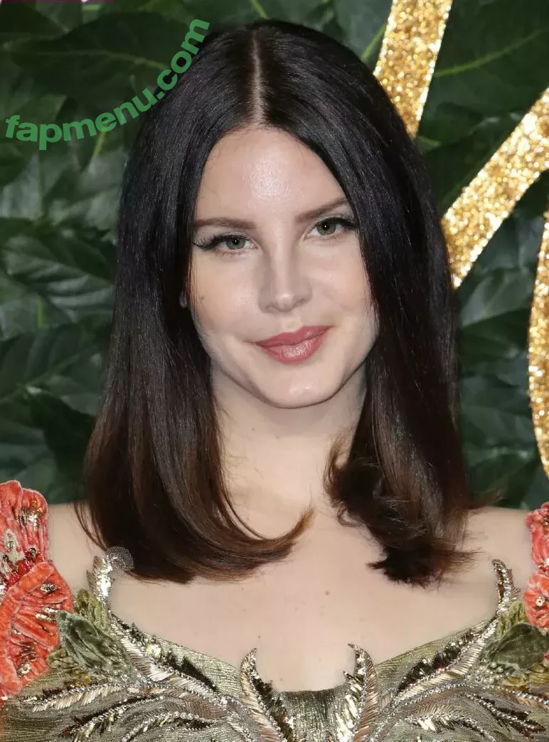 Lana Del Rey nude photo #0160 (lanadelrey / lanaraybabyx)