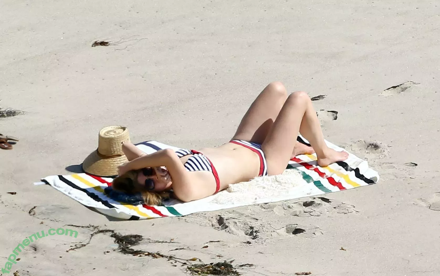 Lana Del Rey nude photo #0351 (lanadelrey / lanaraybabyx)