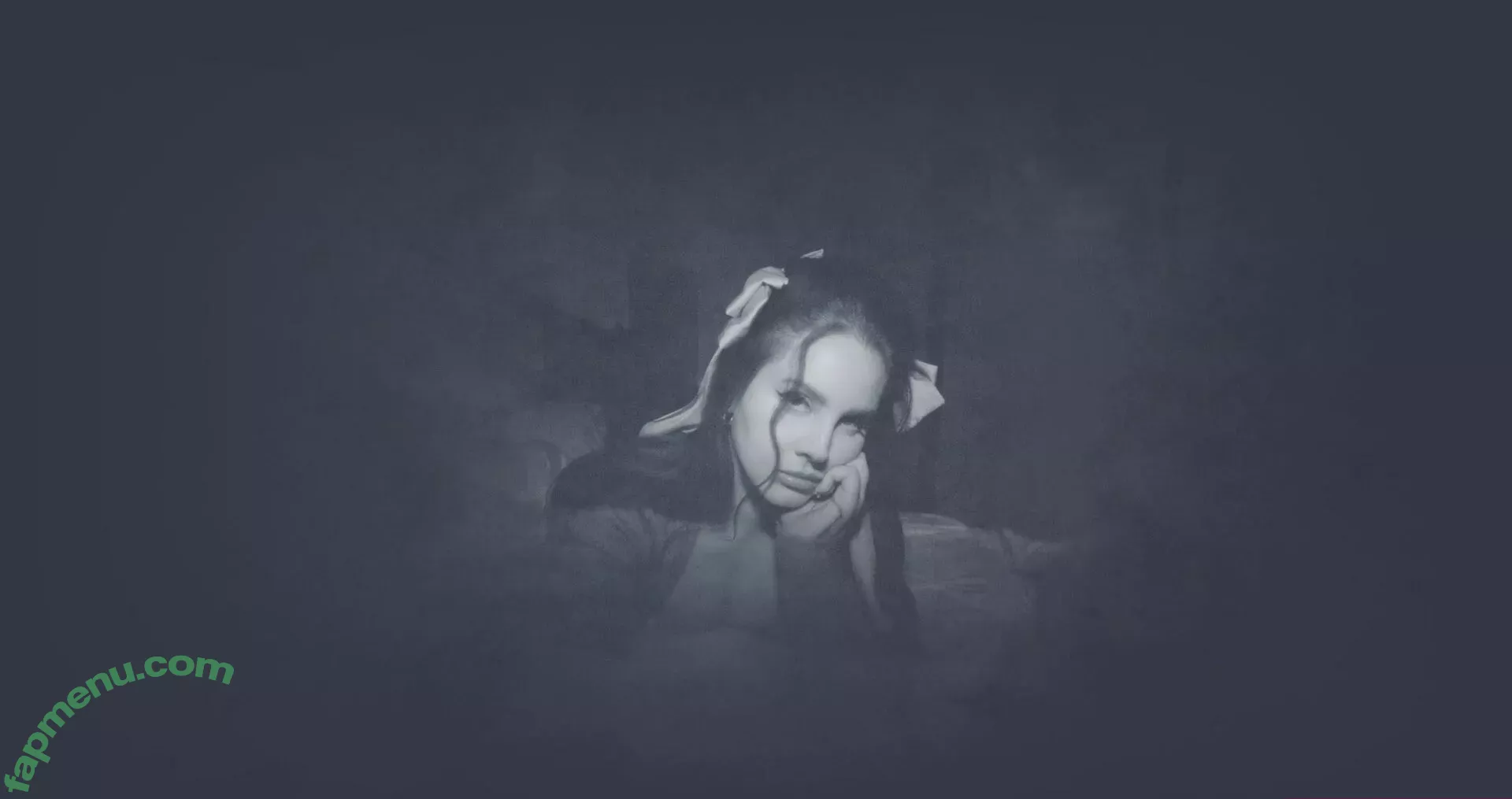 Lana Del Rey nude photo #0372 (lanadelrey / lanaraybabyx)
