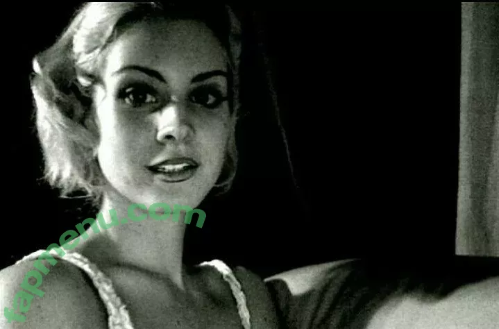 Lana Del Rey nude photo #0384 (lanadelrey / lanaraybabyx)