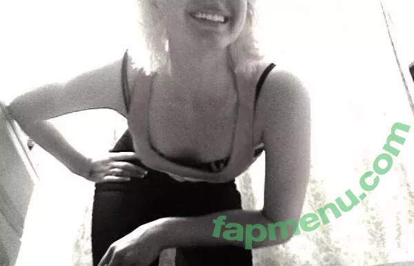 Lana Del Rey nude photo #0389 (lanadelrey / lanaraybabyx)