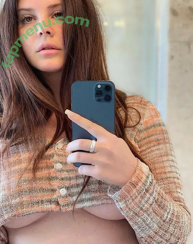 Lana Del Rey nude photo #0419 (lanadelrey / lanaraybabyx)