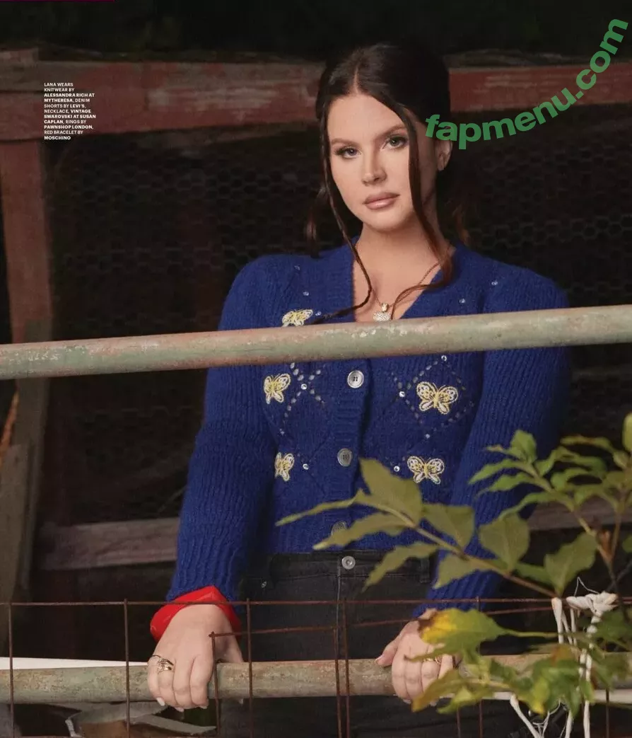 Lana Del Rey nude photo #0434 (lanadelrey / lanaraybabyx)