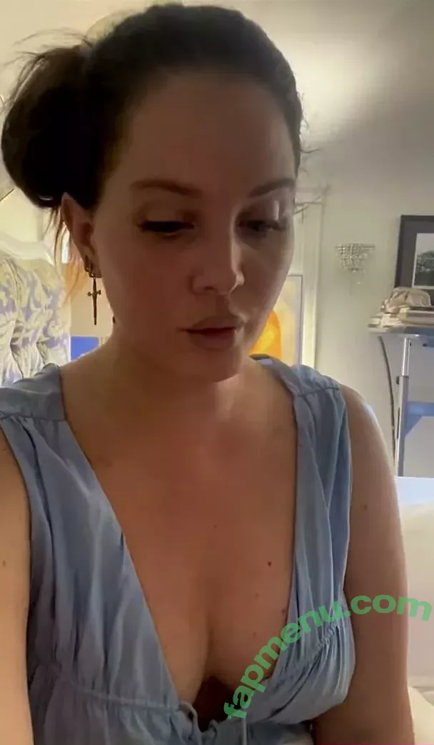 Lana Del Rey nude photo #0483 (lanadelrey / lanaraybabyx)