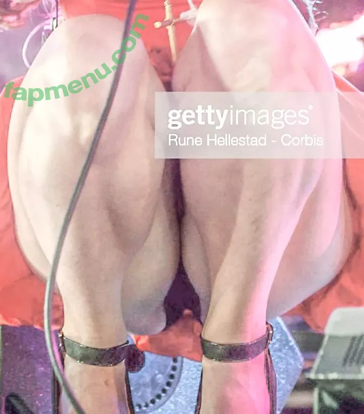 Lana Del Rey nude photo #0485 (lanadelrey / lanaraybabyx)
