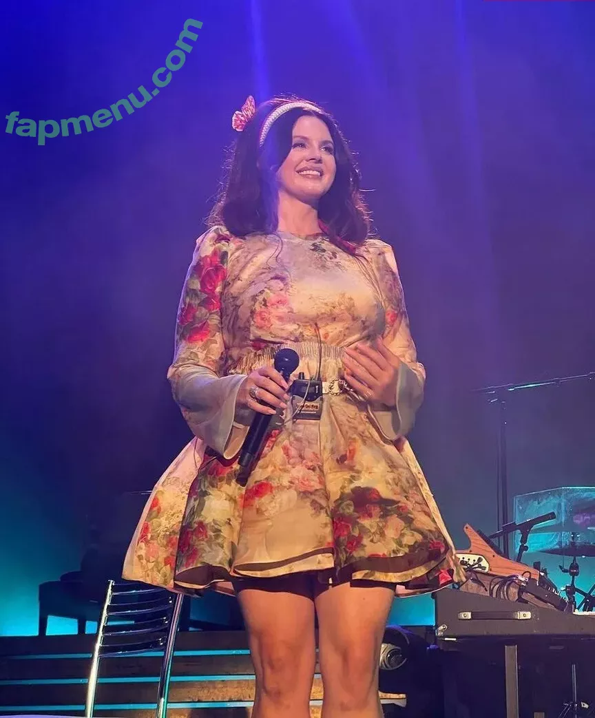 Lana Del Rey nude photo #0511 (lanadelrey / lanaraybabyx)
