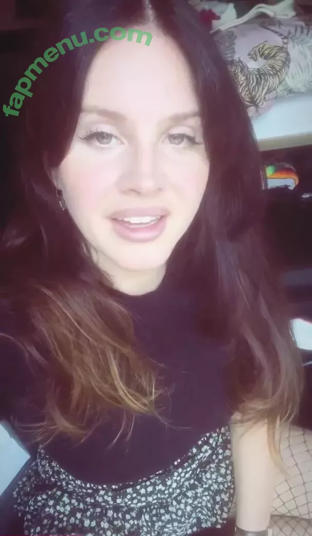 Lana Del Rey nude photo #0544 (lanadelrey / lanaraybabyx)