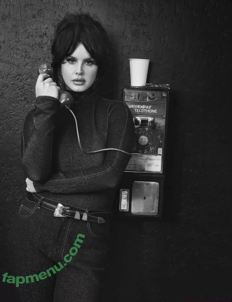 Lana Del Rey nude photo #0589 (lanadelrey / lanaraybabyx)