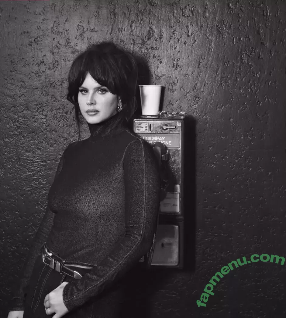 Lana Del Rey nude photo #0594 (lanadelrey / lanaraybabyx)