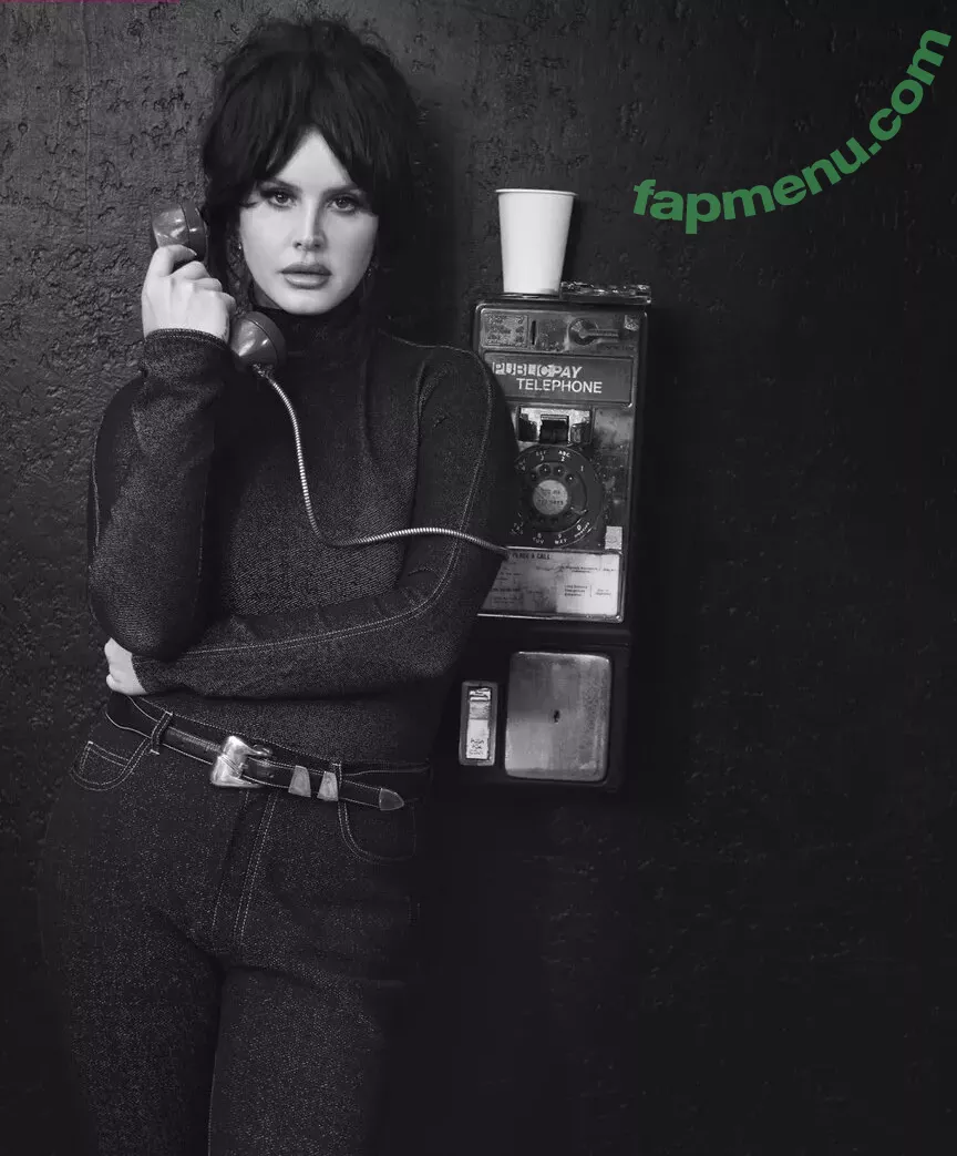 Lana Del Rey nude photo #0610 (lanadelrey / lanaraybabyx)