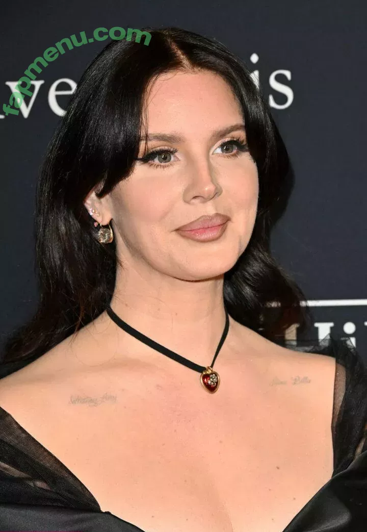 Lana Del Rey nude photo #0626 (lanadelreypictures / lanaraybabyx)