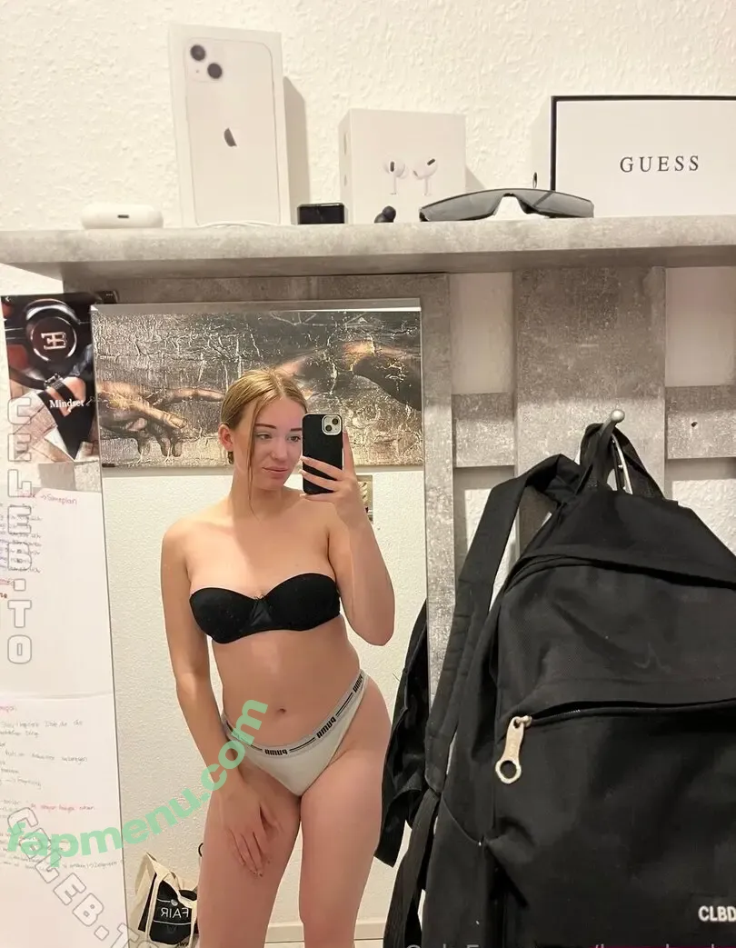 lana.koch nude photo #0018 (lanakoch_)