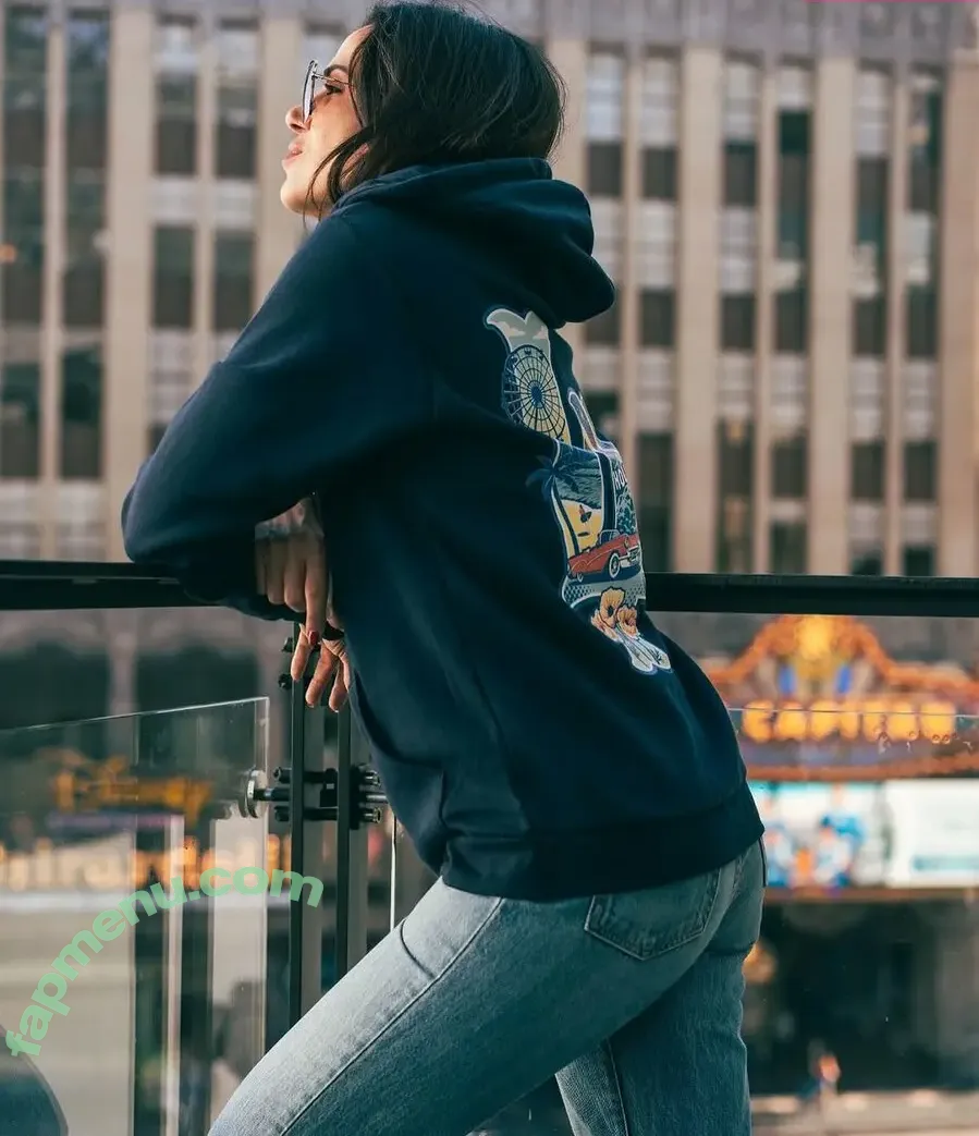 Lana Parrilla nude photo #0026 (camilaparrilla / lanaparrilla)