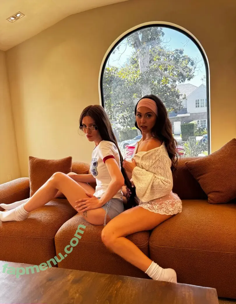 Lana Rhoades nude photo #0155 (lanarhoades / lanarhoadesx3 / subscribe2lana)