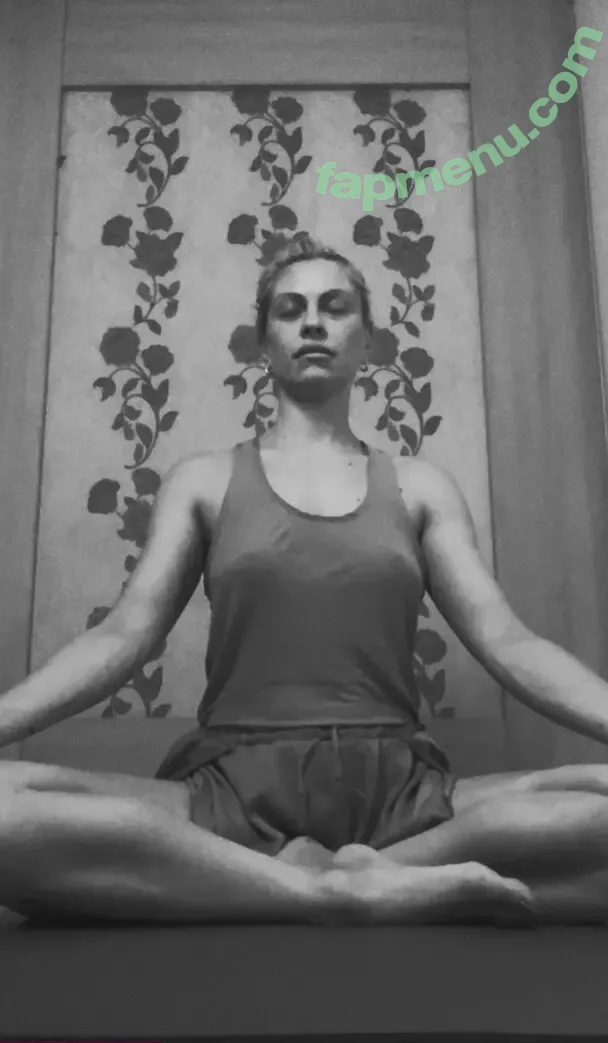 Lana Rhodes nude photo #0018 (lana_rhodes / lanarhoades)