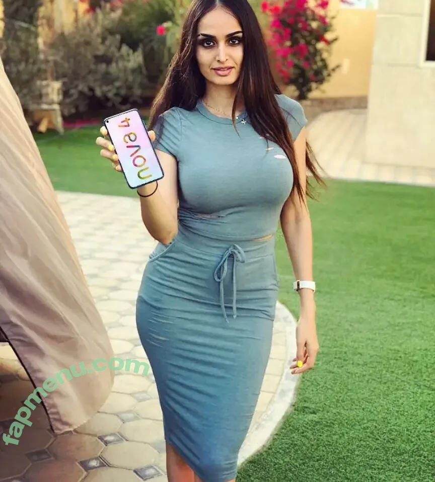 Lana Rose nude photo #0074 (Lanarose2020 / lanaaroosje / lanarose786)