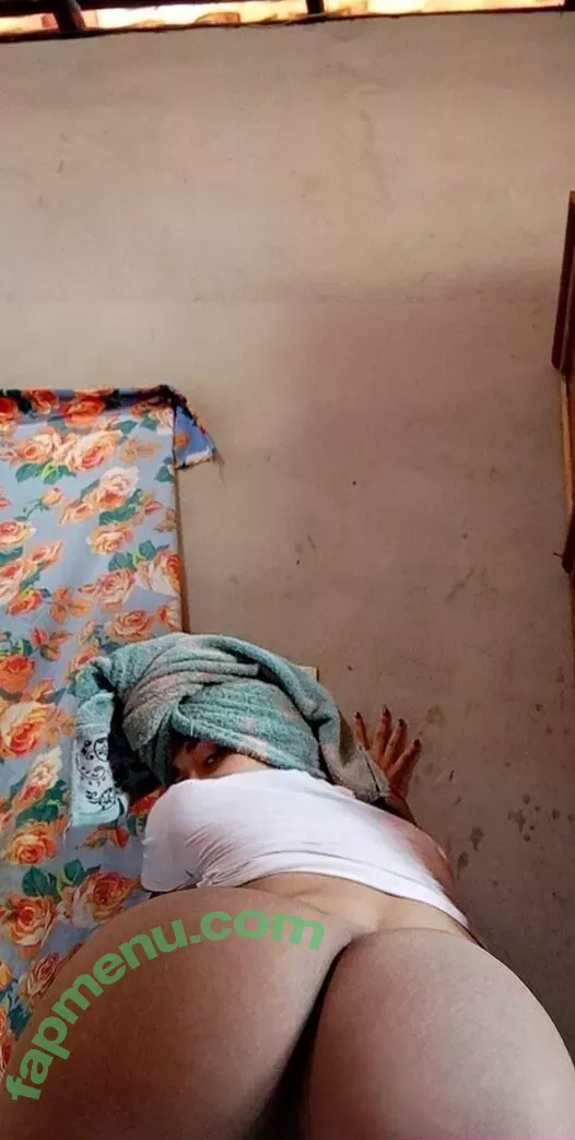 Lana Santhos nude photo #0041 (Lana Soares / Lanapacks7 / lana_santhos_7)