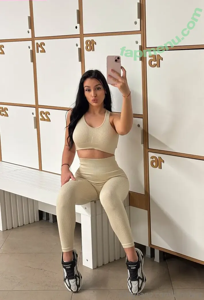 lanabop nude photo #0018 (lanabops)