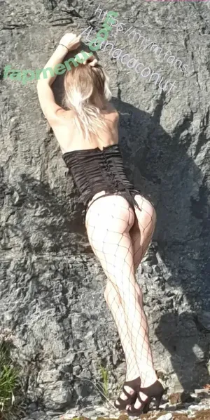  nude photo #0001
