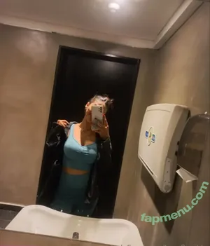  nude photo #0002