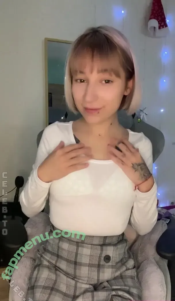 lanalova nude photo #0891 (LanaLovaCutie)