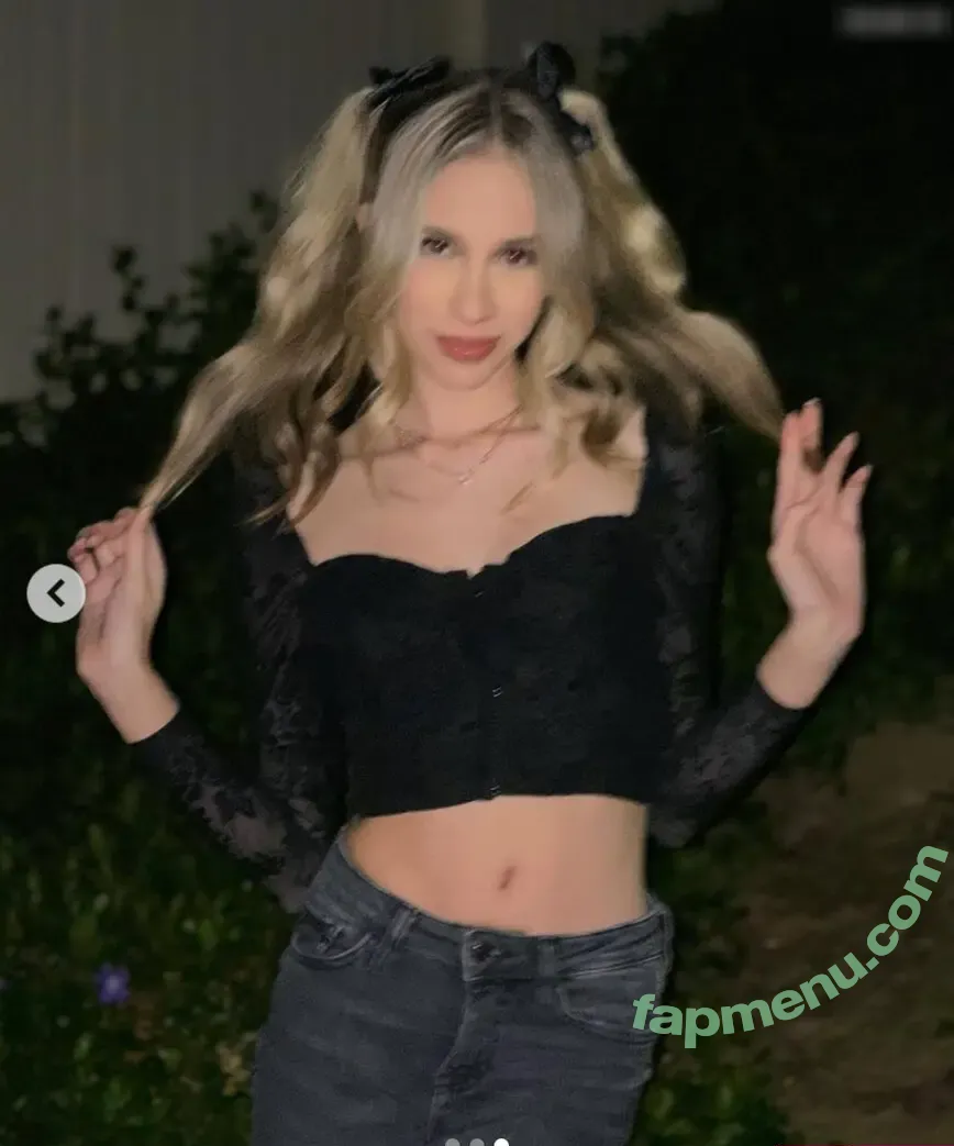 lanaraee nude photo #0003 (lanaraee)