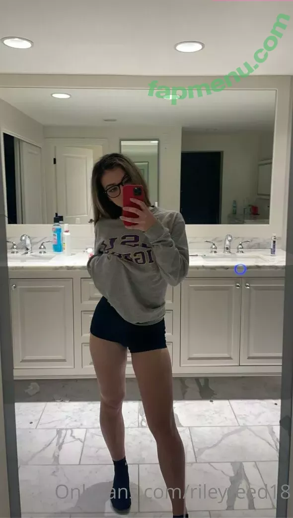 lanarhoads18 nude photo #0451 (911_emergency_hotel)