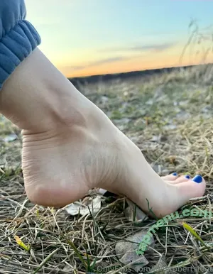 lanarobertsfeet / lanaxroberts nude photo #0014