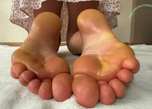 lanarobertsfeets / lanaxroberts nude photo #0002