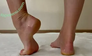 lanarobertsfeets / lanaxroberts nude photo #0005