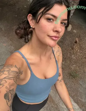  nude photo #0002