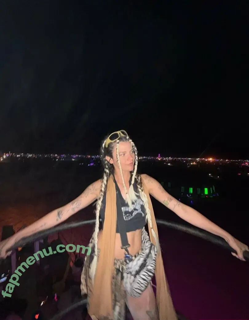 lanawildflower nude photo #0036 (lanawildflower)