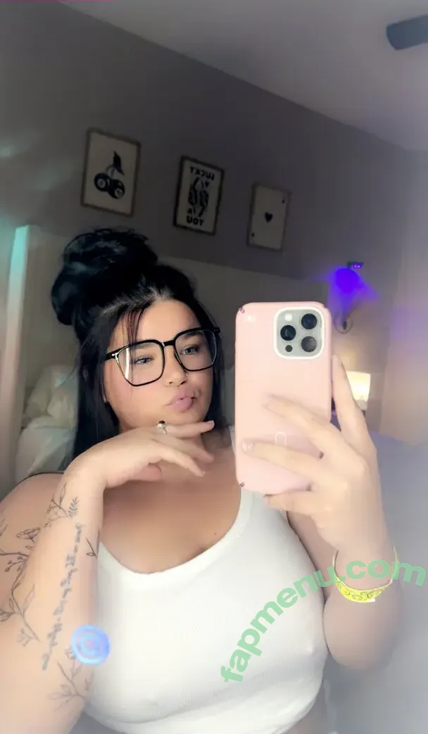 laneyfox nude photo #0009 (laneyelizabethh_)