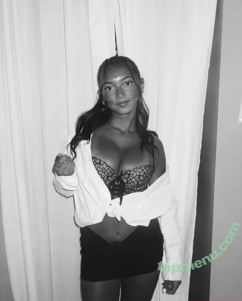 Laniah Diaz nude photo #0031 (laniahdiazz)