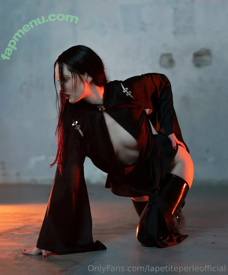 lapetiteperleofficial nude photo #0002 (lapetiteperleofficial)