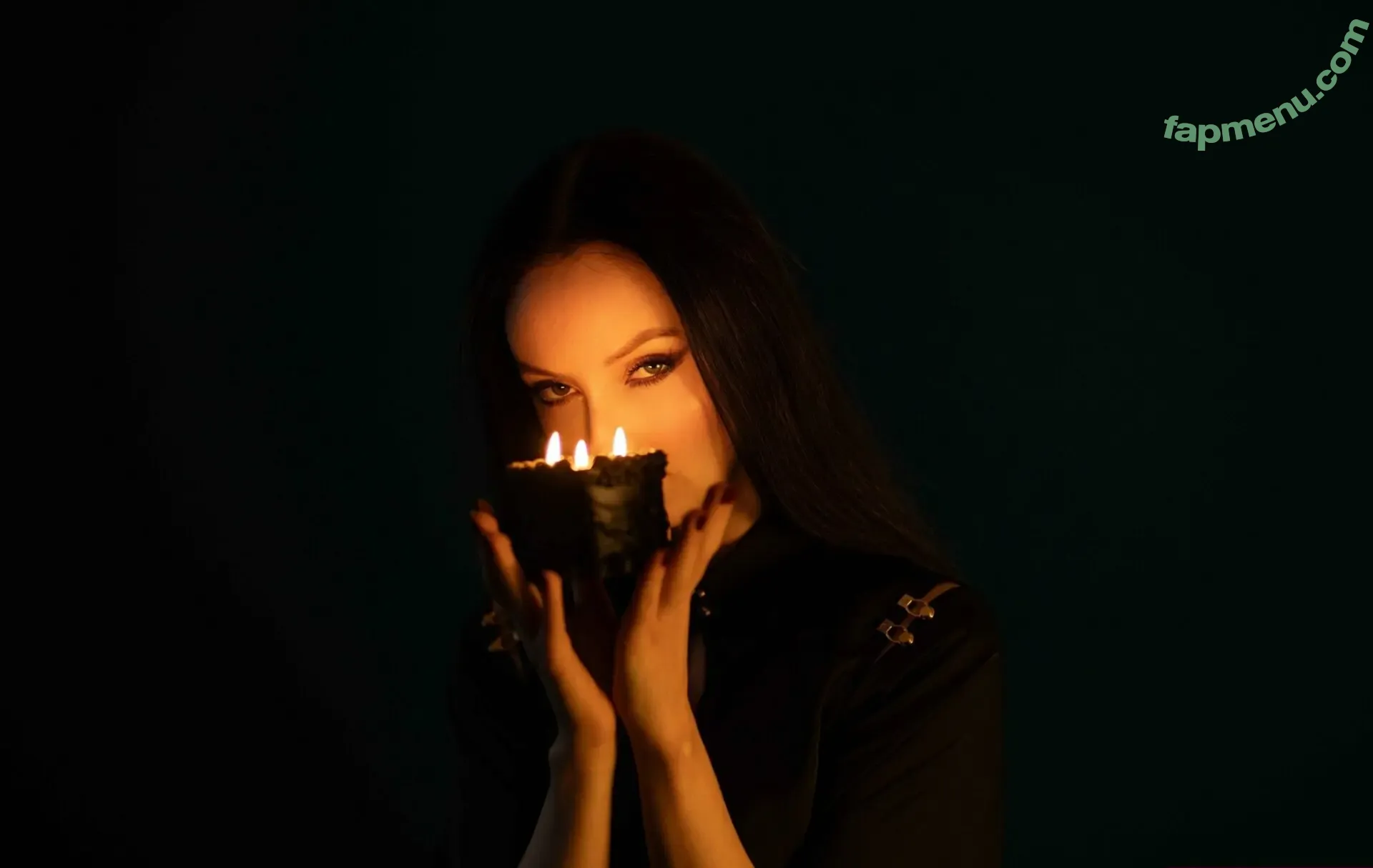 lapetiteperleofficial nude photo #0013 (lapetiteperleofficial)