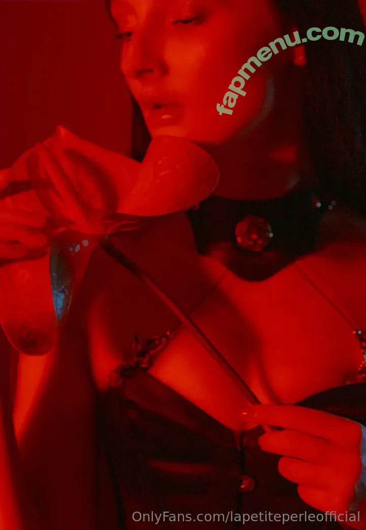 lapetiteperleofficial nude photo #0040 (lapetiteperleofficial)
