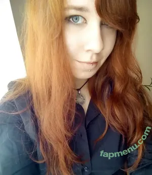 lapkieruni / eruni.desu nude photo #0066