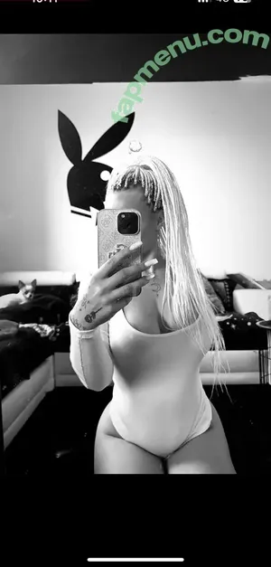 Lara Bttn / lara.bttn.lara / larabttnab18 nude photo #0349